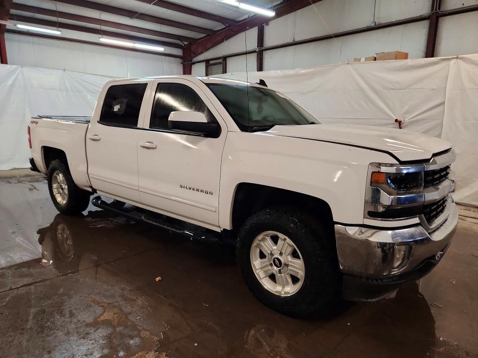 67394716 :رقم المزاد ، 3GCUKREC4HG300926 vin ، 2017 Chevrolet Silverado مزاد بيع