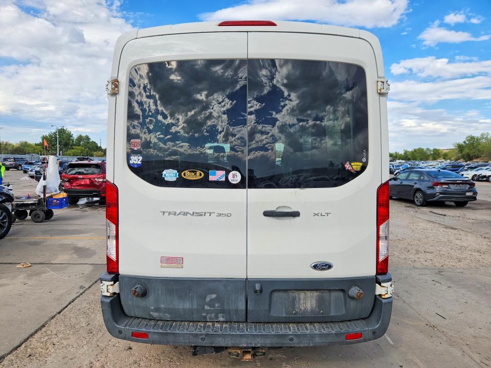 68408266 :رقم المزاد ، 1FBAX2CG5GKA89488 vin ، 2016 Ford Transit مزاد بيع
