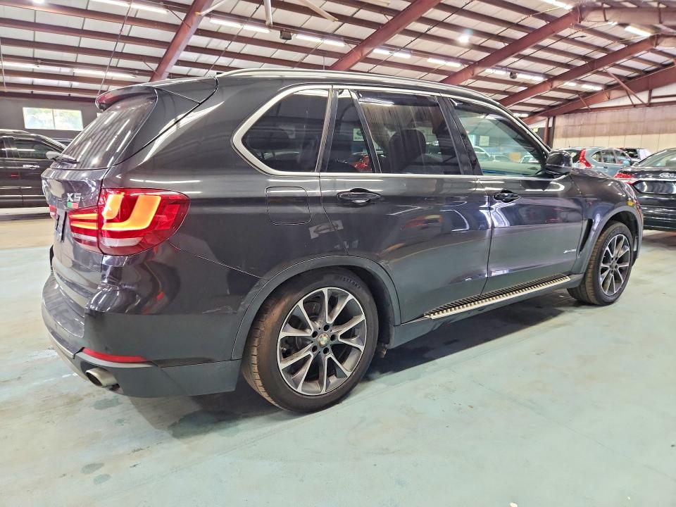 70883916 :رقم المزاد ، 5UXKR0C5XF0P00475 vin ، 2015 Bmw X5 مزاد بيع