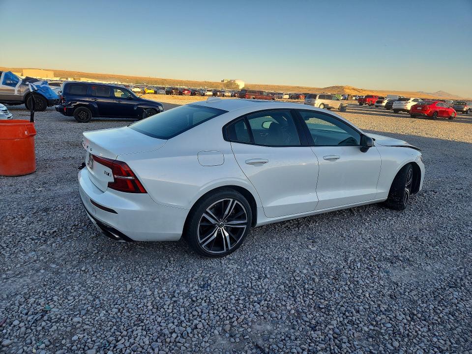 Продаж на аукціоні авто 2021 Volvo S60, vin: 7JRA22TMXMG091446, номер лоту: 68050666