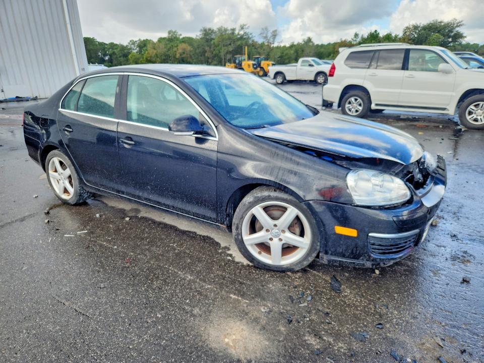 2008 Volkswagen Jetta მანქანა იყიდება აუქციონზე, vin: 3VWRM71KX8M107289, აუქციონის ნომერი: 68984406