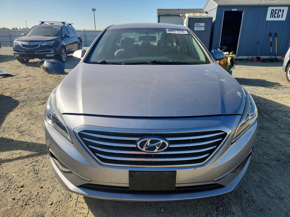 2017 Hyundai Sonata მანქანა იყიდება აუქციონზე, vin: 5NPE24AF6HH527954, აუქციონის ნომერი: 69977216