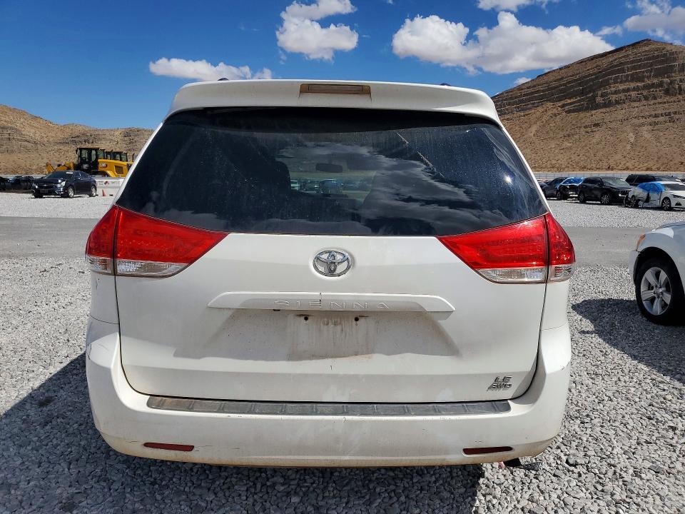 Продаж на аукціоні авто 2013 Toyota Sienna, vin: 5TDJK3DC7DS069792, номер лоту: 69091306
