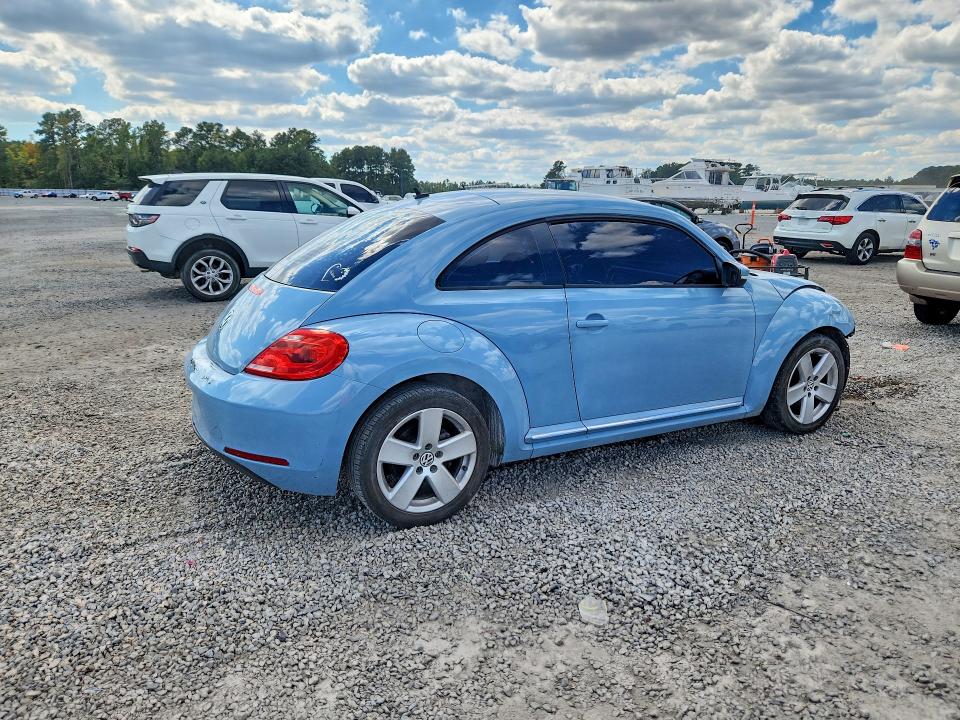 2012 Volkswagen Beetle მანქანა იყიდება აუქციონზე, vin: 3VWJP7AT3CM601094, აუქციონის ნომერი: 70510076