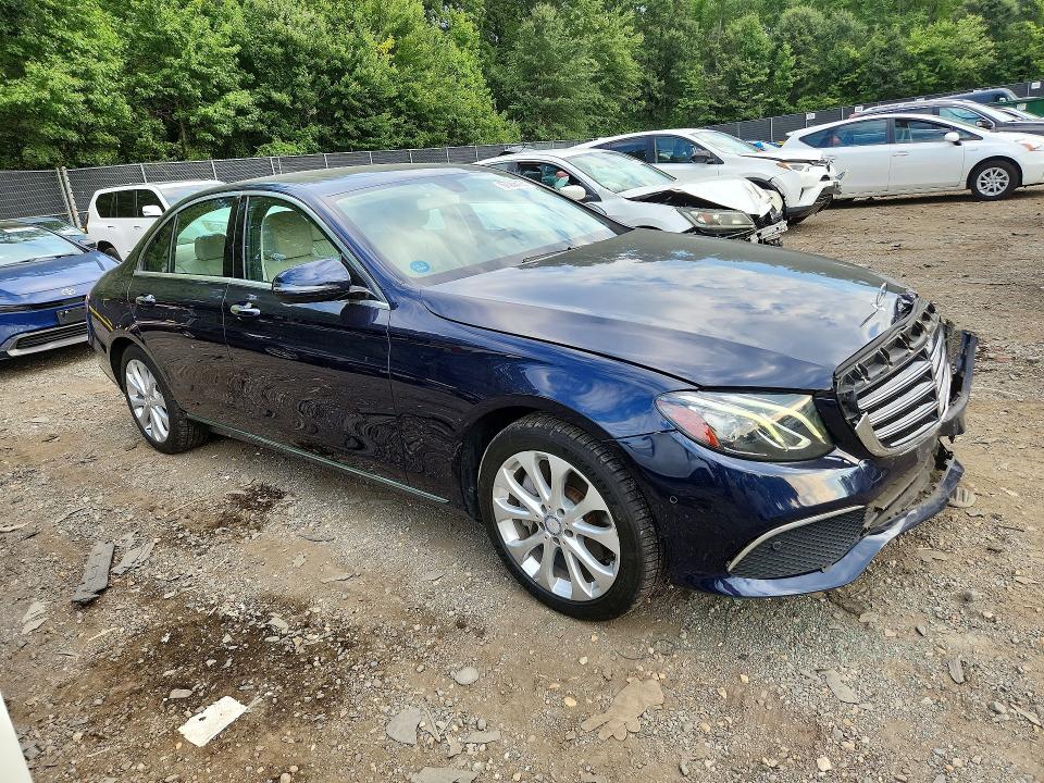 2017 Mercedes-benz E მანქანა იყიდება აუქციონზე, vin: WDDZF4KB9HA217991, აუქციონის ნომერი: 67366196