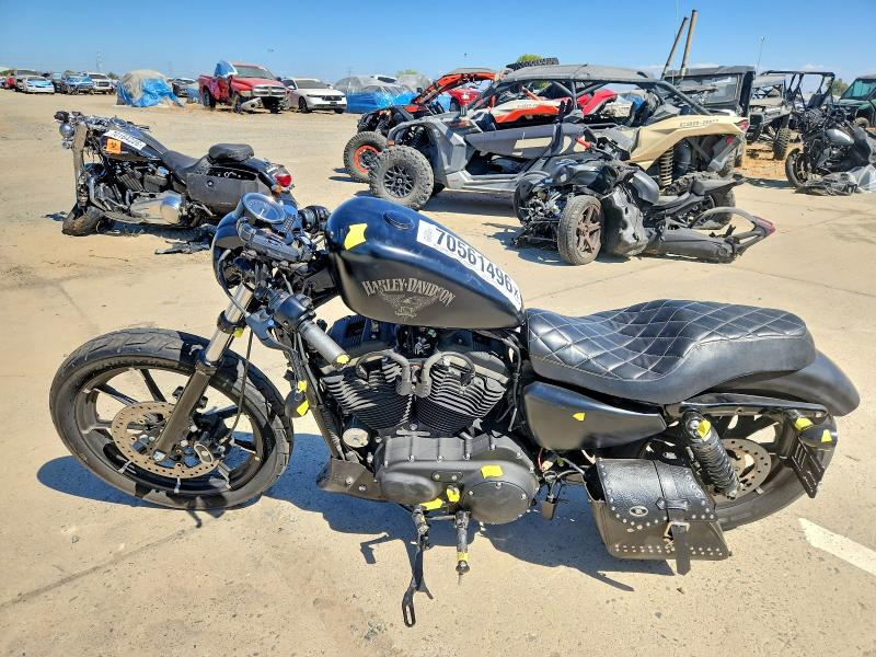 70561496 :رقم المزاد ، 1HD4LE216HC410032 vin ، 2017 Harley-davidson Xl883 مزاد بيع