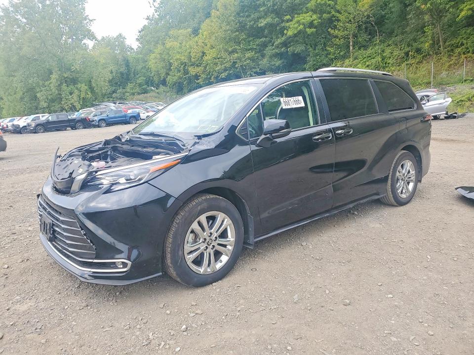 66817666 :رقم المزاد ، 5TDESKFC5RS130248 vin ، 2024 Toyota Sienna مزاد بيع