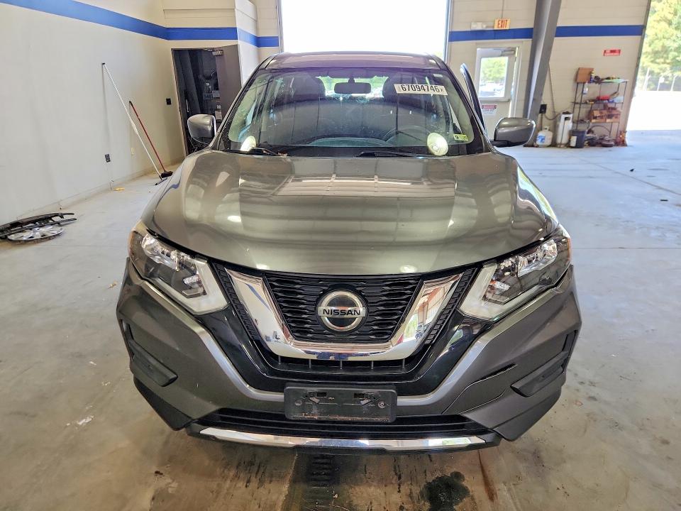 67094746 :رقم المزاد ، JN8AT2MV7JW305270 vin ، 2018 Nissan Rogue مزاد بيع