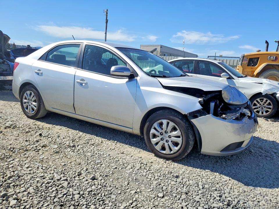 67752496 :رقم المزاد ، KNAFU4A2XD5680890 vin ، 2013 Kia Forte مزاد بيع