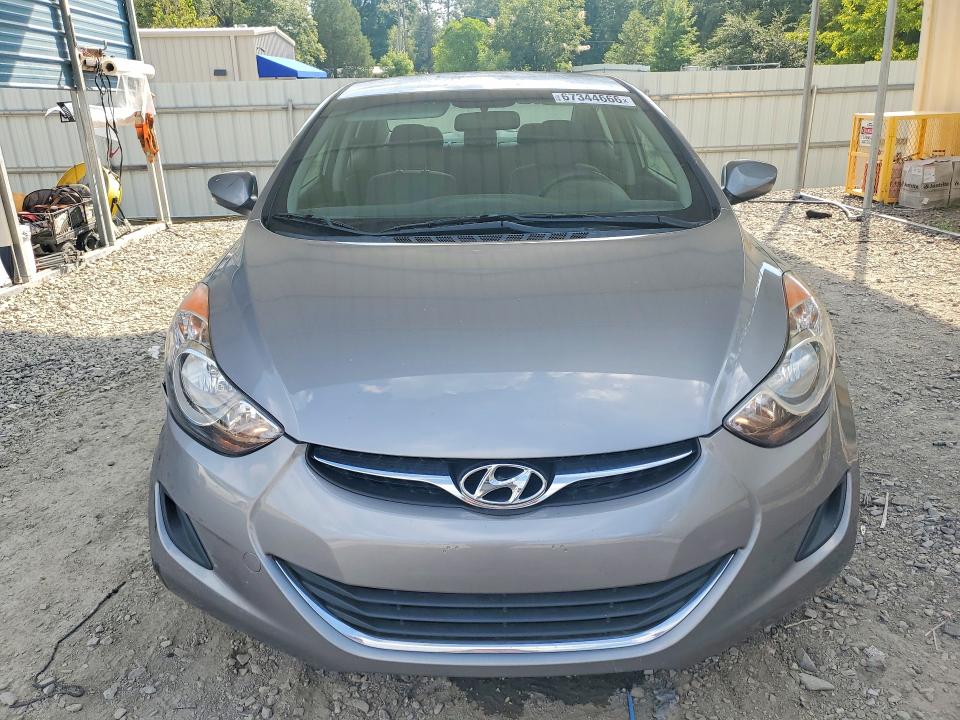 2011 Hyundai Elantra მანქანა იყიდება აუქციონზე, vin: KMHDH4AE7BU112295, აუქციონის ნომერი: 67344666