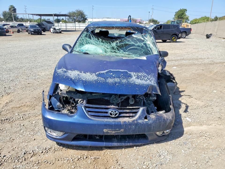 68695596 :رقم المزاد ، 1NXBR12E32Z583670 vin ، 2002 Toyota Corolla مزاد بيع