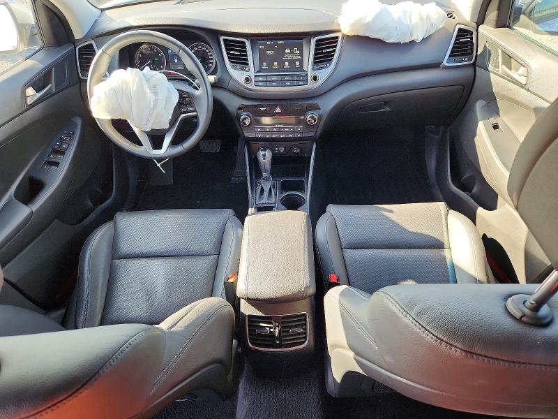 68237056 :رقم المزاد ، KM8J3CA42JU828359 vin ، 2018 Hyundai Tucson مزاد بيع