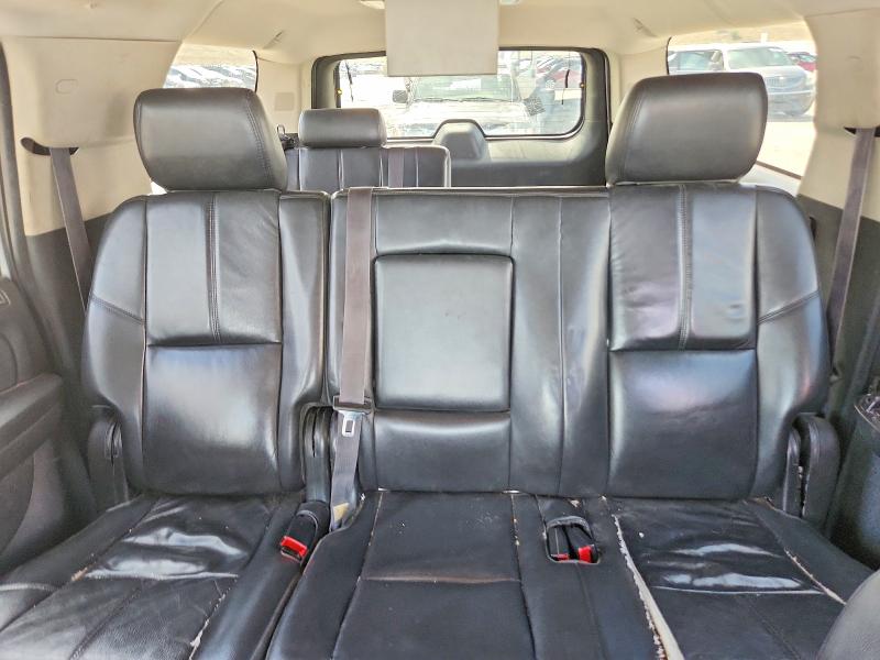 Продажа на аукционе авто 2014 Chevrolet Suburban, vin: 1GNSKJE70ER121801, номер лота: 68588296
