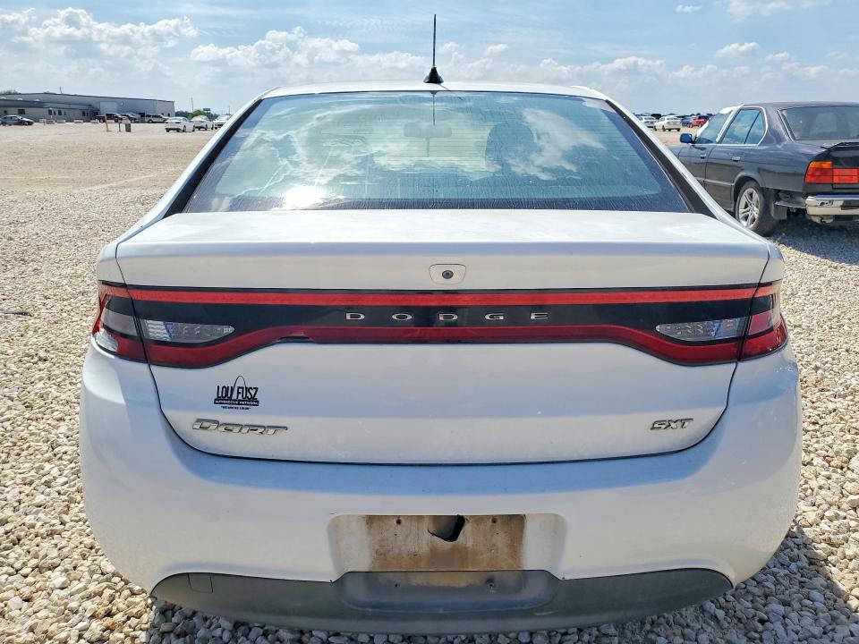 2015 Dodge Dart მანქანა იყიდება აუქციონზე, vin: 1C3CDFBB5FD406560, აუქციონის ნომერი: 70026416
