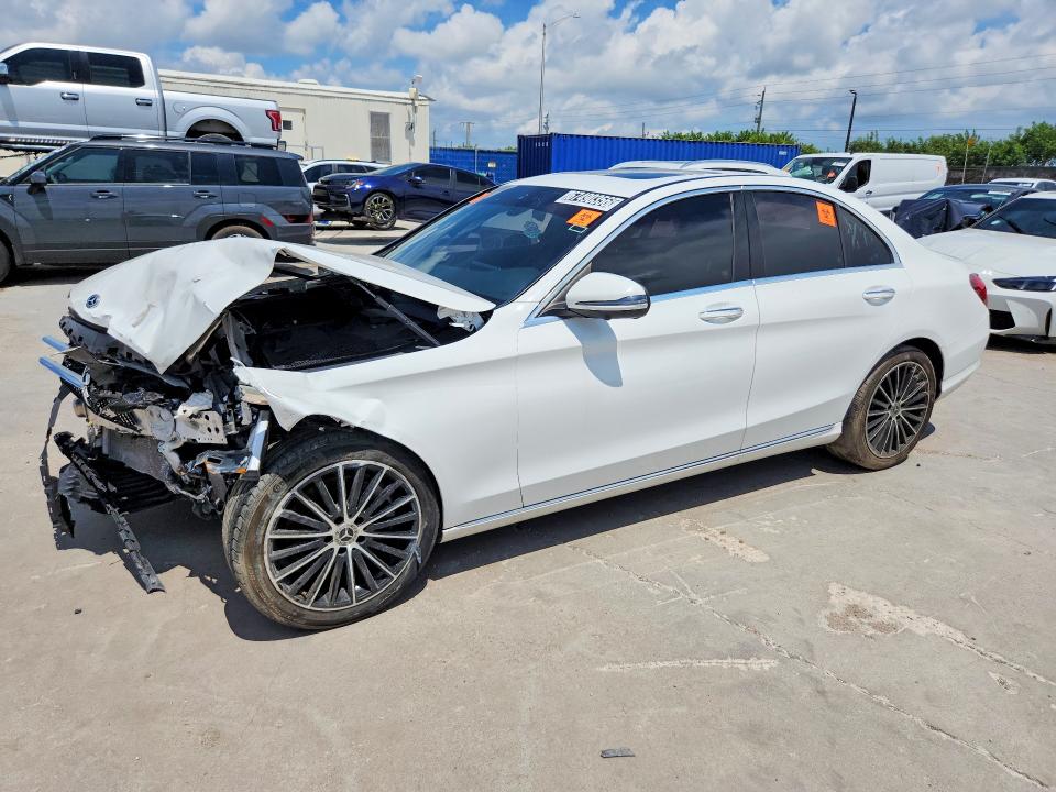 2021 Mercedes-benz C მანქანა იყიდება აუქციონზე, vin: W1KWF8DB8MR652830, აუქციონის ნომერი: 67490356