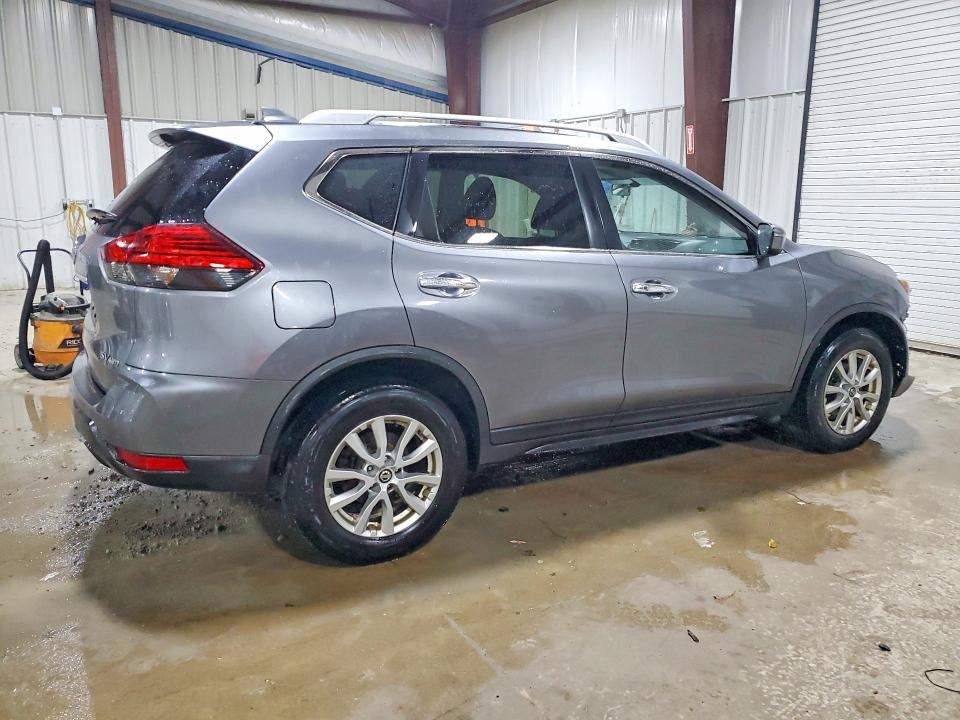 Продаж на аукціоні авто 2017 Nissan Rogue, vin: KNMAT2MV0HP504869, номер лоту: 69217766