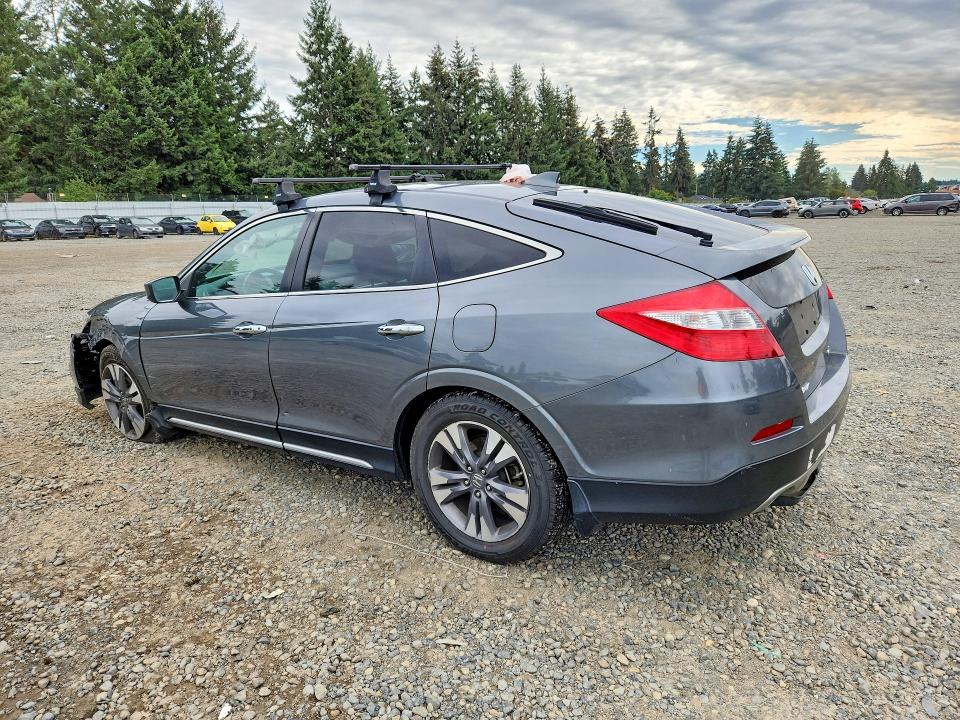 70672256 :رقم المزاد ، 5J6TF2H50DL005463 vin ، 2013 Honda Crosstour مزاد بيع