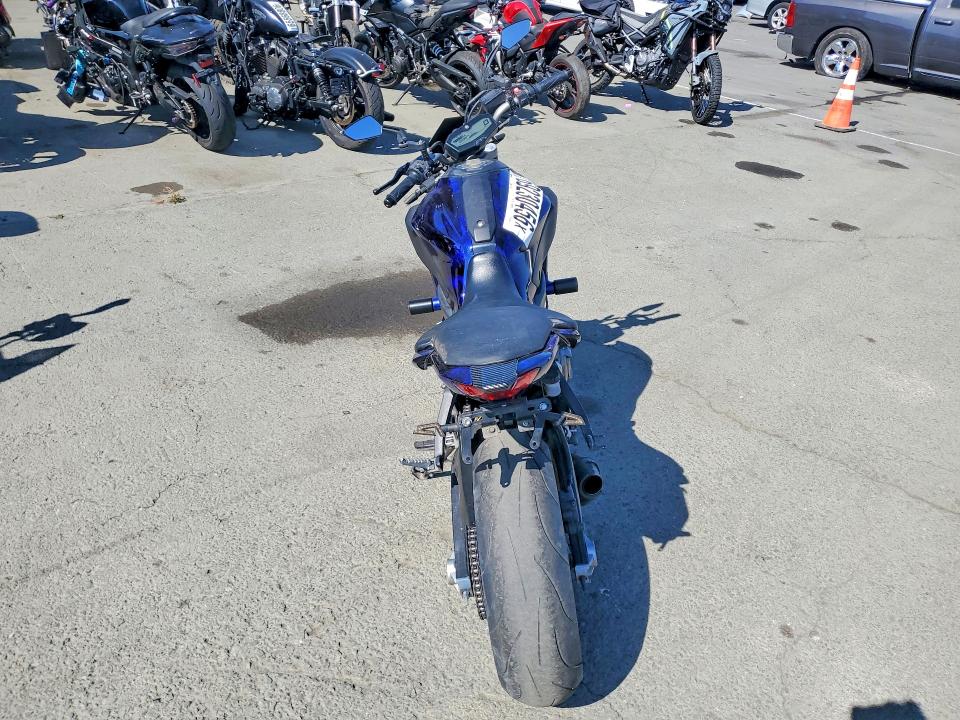 69230456 :رقم المزاد ، JYARM06YXFA000191 vin ، 2015 Yamaha Fz07 مزاد بيع