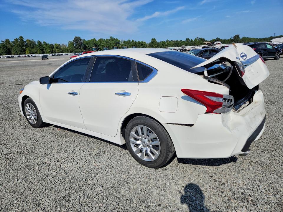 2018 Nissan Altima მანქანა იყიდება აუქციონზე, vin: 1N4AL3AP4JC119006, აუქციონის ნომერი: 68922556