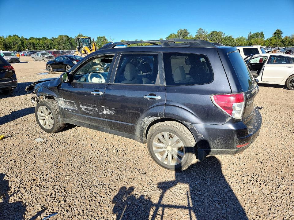 70042036 :رقم المزاد ، JF2SHAEC2BH707780 vin ، 2011 Subaru Forester مزاد بيع