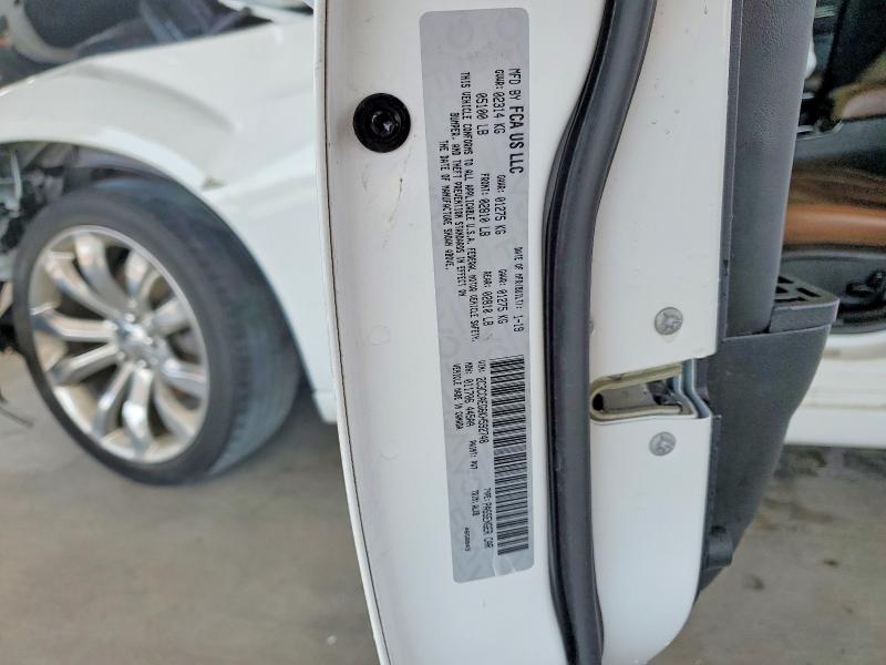 68505446 :رقم المزاد ، 2C3CCAEG6KH592748 vin ، 2019 Chrysler 300 مزاد بيع