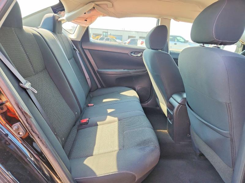 2018 Nissan Sentra მანქანა იყიდება აუქციონზე, vin: 3N1AB7AP4JY219749, აუქციონის ნომერი: 67326086