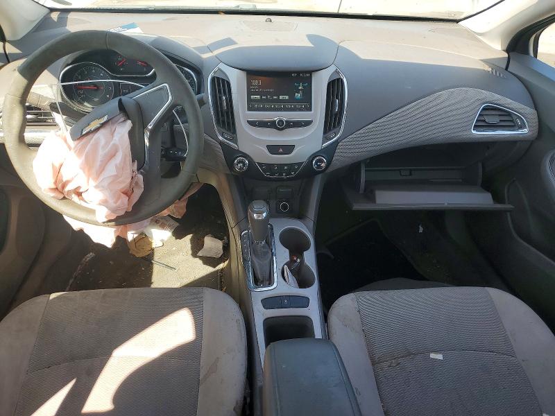 67821146 :رقم المزاد ، 1G1BC5SM4J7173504 vin ، 2018 Chevrolet Cruze مزاد بيع