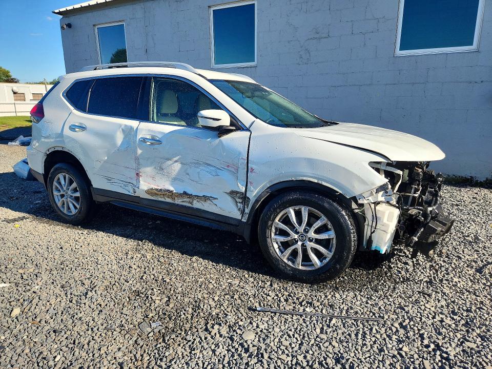 2018 Nissan Rogue მანქანა იყიდება აუქციონზე, vin: 5N1AT2MV2JC774307, აუქციონის ნომერი: 68556306