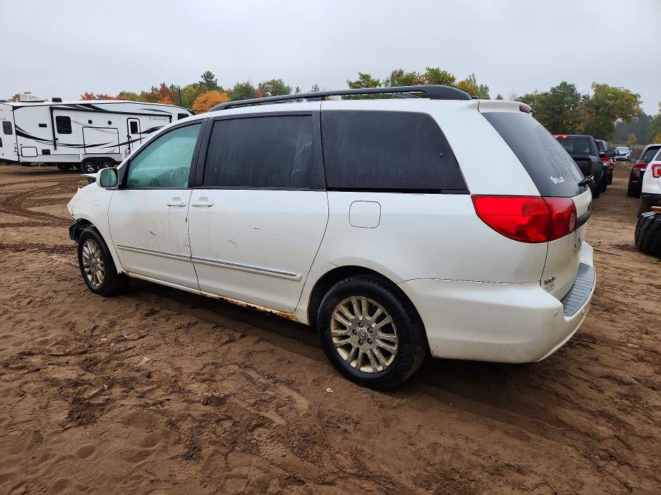 Продажа на аукционе авто 2008 Toyota Sienna, vin: 5TDBK22C08S010087, номер лота: 70651916