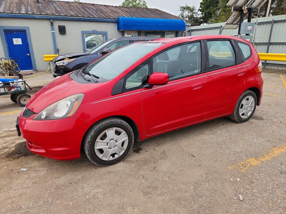 Продажа на аукционе авто 2013 Honda Fit, vin: JHMGE8H35DC043622, номер лота: 70178786