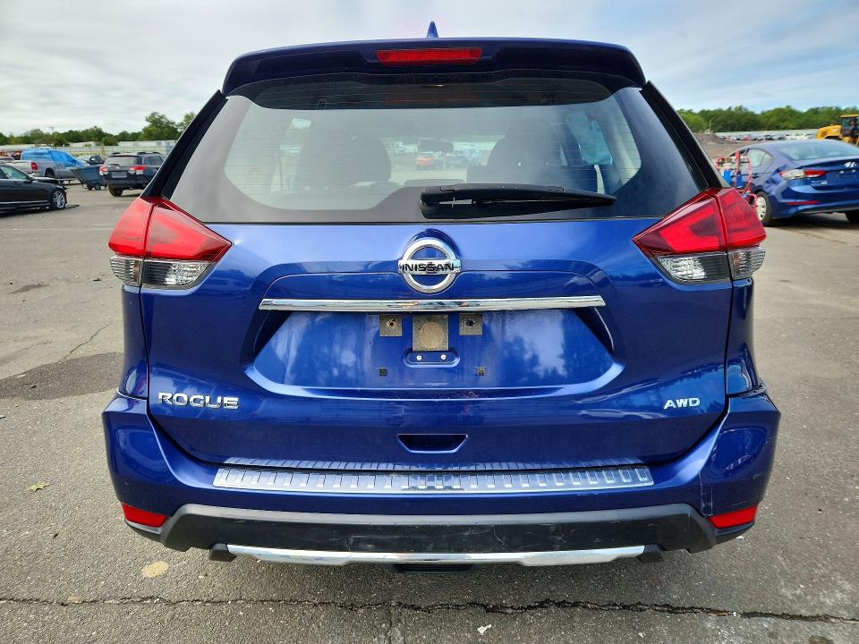 Продажа на аукционе авто 2017 Nissan Rogue, vin: JN8AT2MV0HW011140, номер лота: 70848146