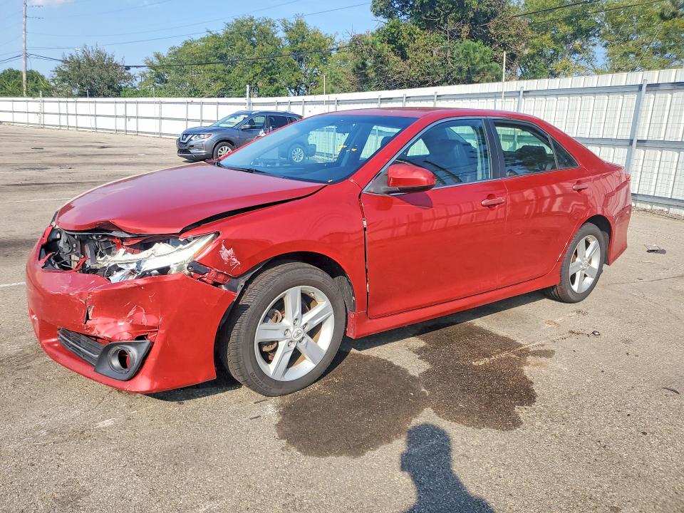 69376466 :رقم المزاد ، 4T1BF1FK3CU551053 vin ، 2012 Toyota Camry مزاد بيع