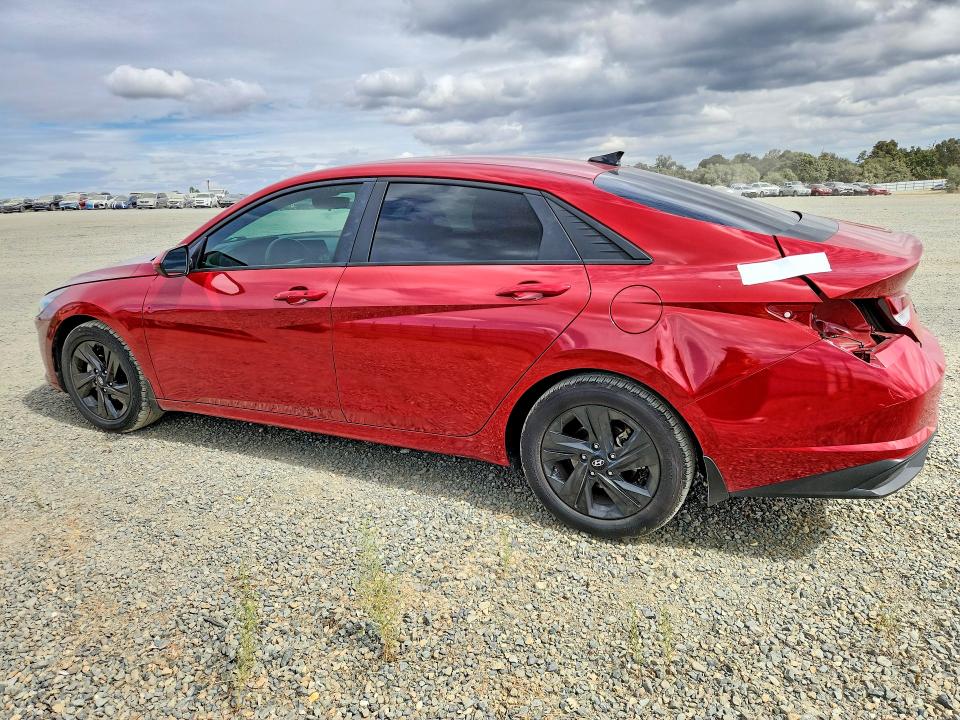 2022 Hyundai Elantra მანქანა იყიდება აუქციონზე, vin: KMHLS4AG4NU370437, აუქციონის ნომერი: 67487316