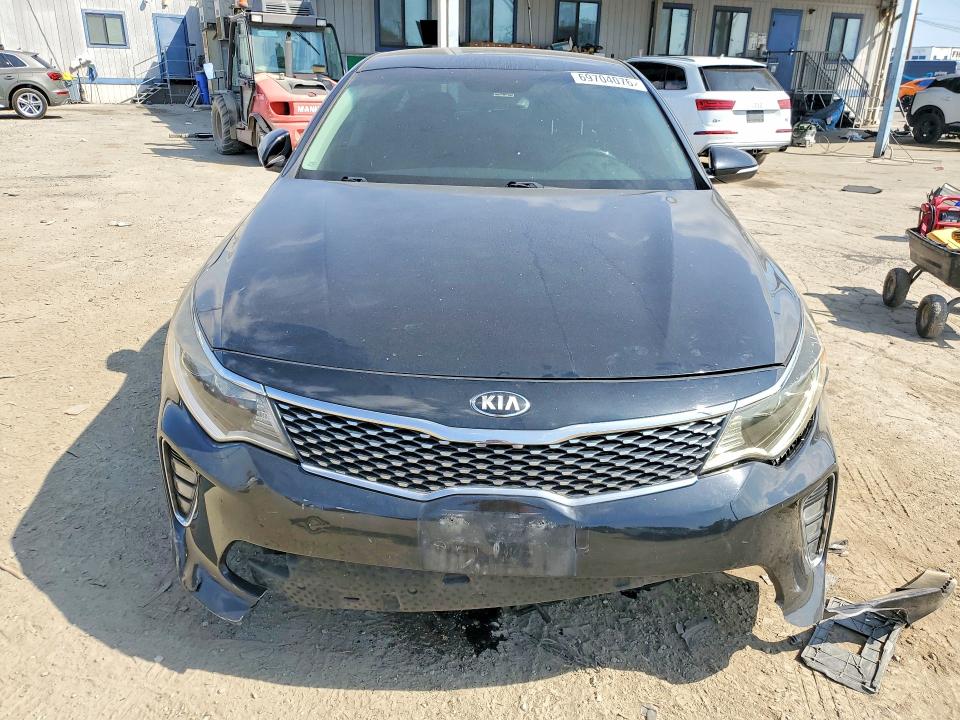 Продаж на аукціоні авто 2018 Kia Optima, vin: 5XXGT4L35JG254547, номер лоту: 69704076
