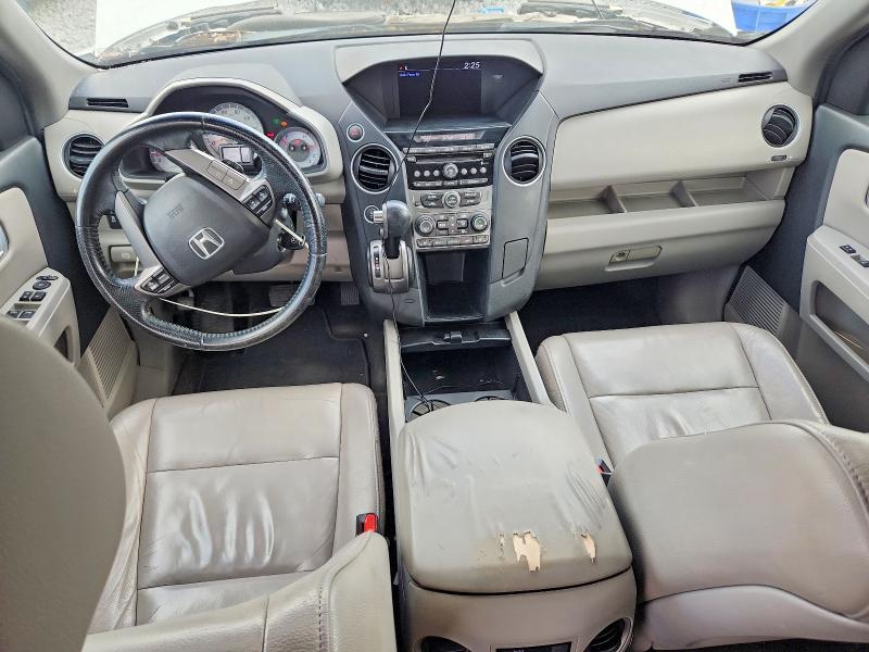 68736986 :رقم المزاد ، 5FNYF4H51CB011717 vin ، 2012 Honda Pilot مزاد بيع