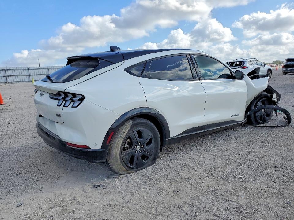 Продажа на аукционе авто 2022 Ford Mustang Mach-e, vin: 3FMTK2R70NMA38573, номер лота: 68700126