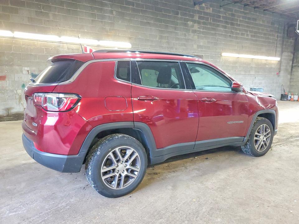2020 Jeep Compass მანქანა იყიდება აუქციონზე, vin: 3C4NJDBBXLT255321, აუქციონის ნომერი: 68245626