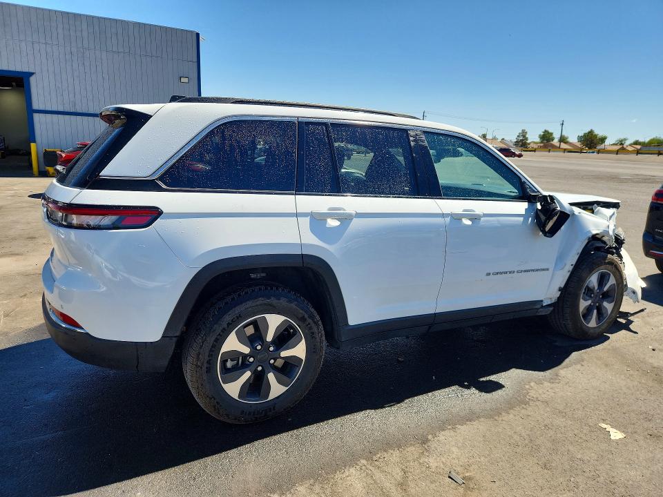 Продаж на аукціоні авто 2024 Jeep Grand Cherokee, vin: 1C4RJYB68R8521311, номер лоту: 68870996