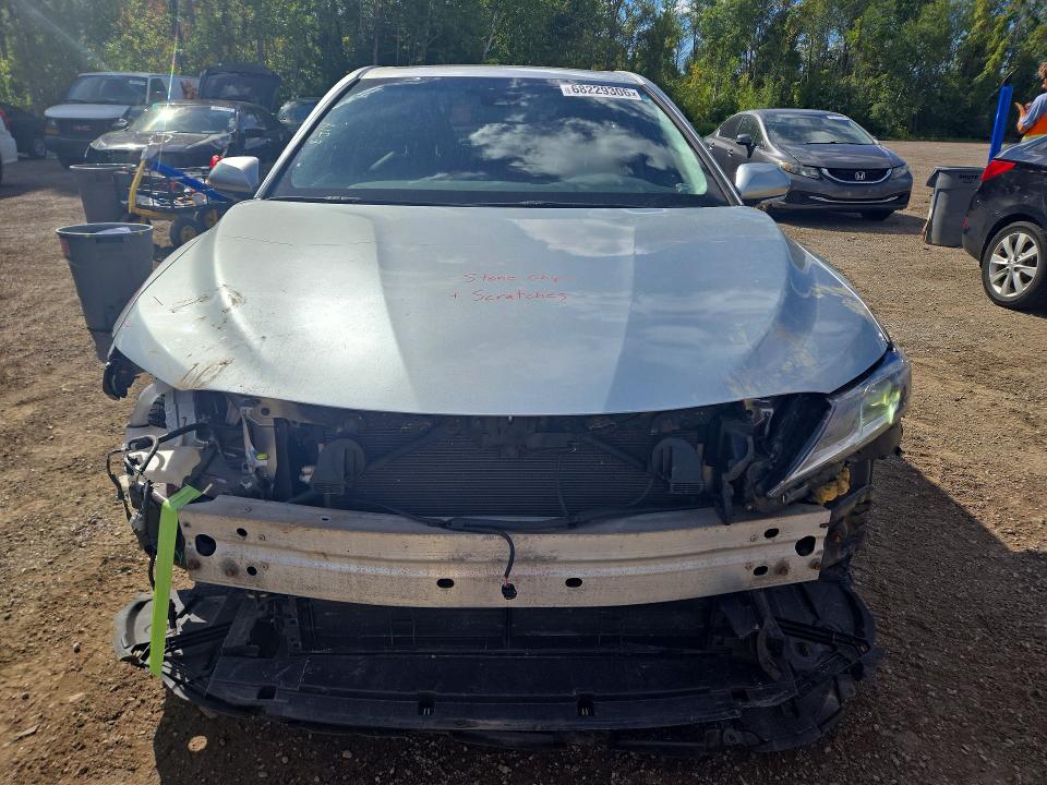 Продажа на аукционе авто 2018 Toyota Camry, vin: 4T1B21HK6JU008835, номер лота: 68229306