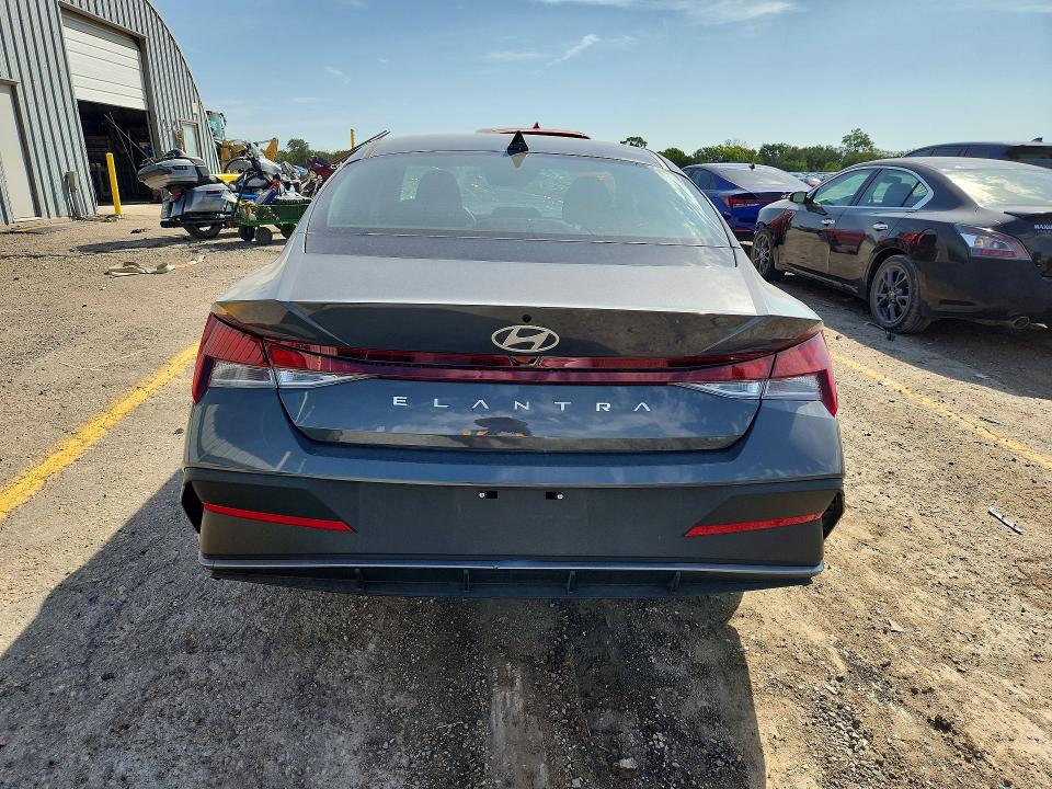 68675406 :رقم المزاد ، KMHLL4DG3TU218719 vin ، 2026 Hyundai Elantra مزاد بيع
