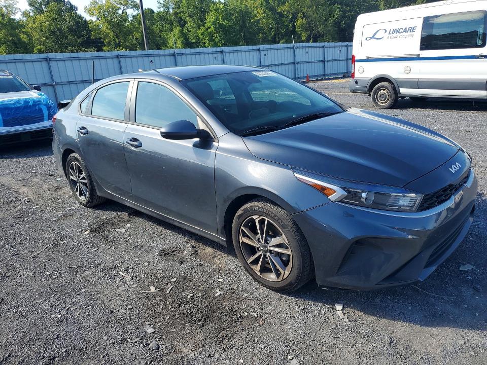67332456 :رقم المزاد ، 3KPF24AD0RE718844 vin ، 2024 Kia Forte مزاد بيع