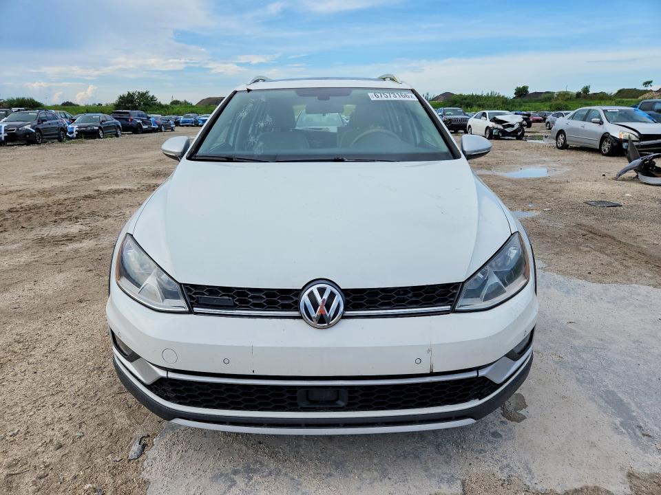 2017 Volkswagen Golf Alltrack მანქანა იყიდება აუქციონზე, vin: 3VWH17AU1HM507912, აუქციონის ნომერი: 67573166