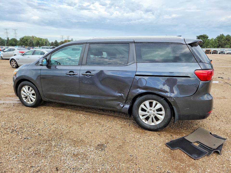 68920046 :رقم المزاد ، KNDMB5C12H6322712 vin ، 2017 Kia Sedona مزاد بيع