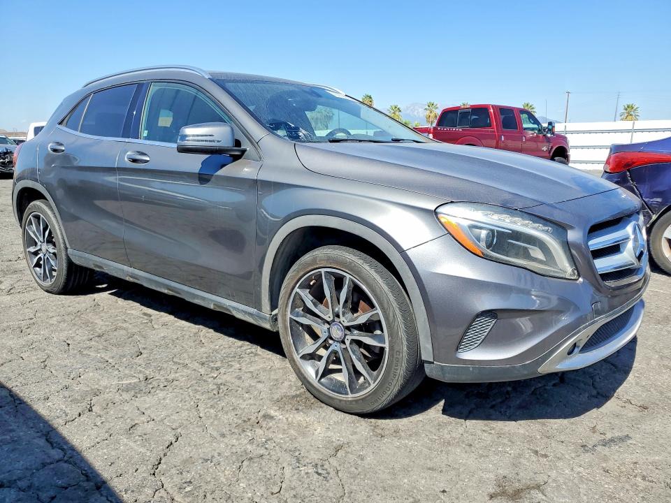 Продажа на аукционе авто 2015 Mercedes-benz Gla, vin: WDCTG4GB5FJ025898, номер лота: 70772916