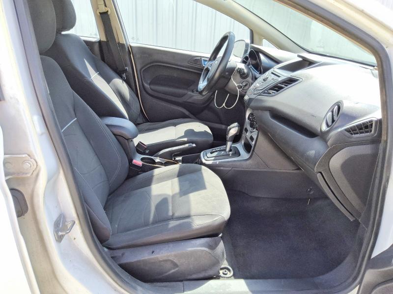 68070146 :رقم المزاد ، 3FADP4EJ9EM118158 vin ، 2014 Ford Fiesta مزاد بيع