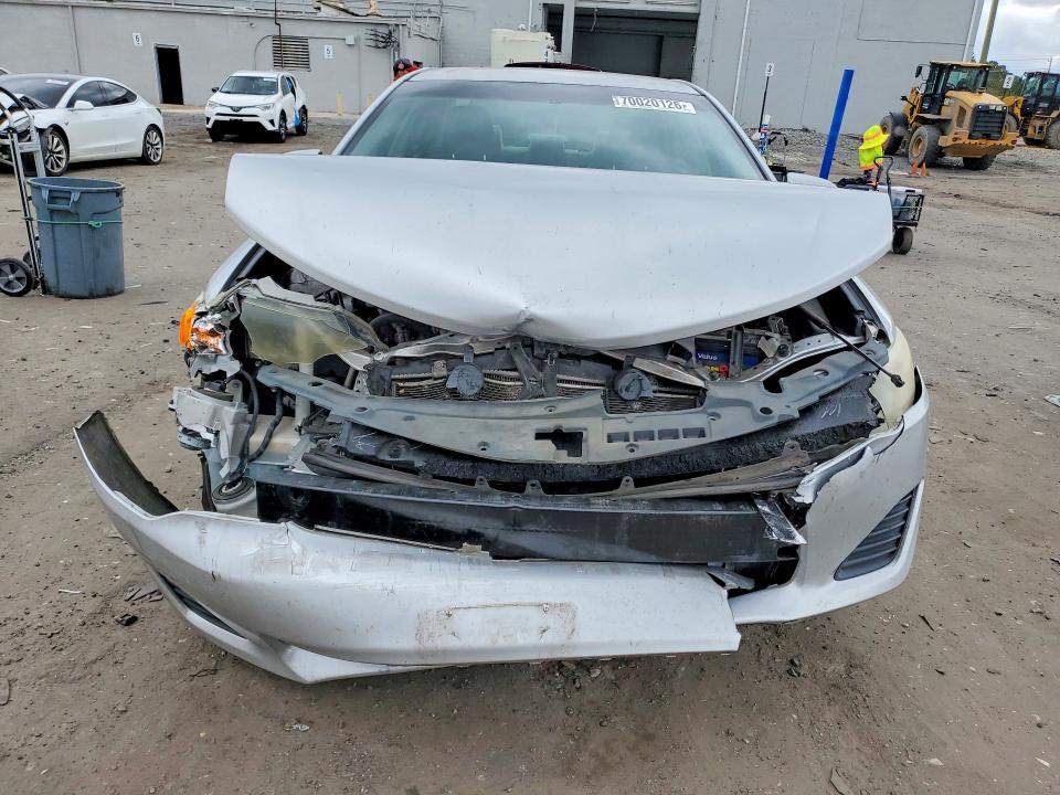 2012 Toyota Camry მანქანა იყიდება აუქციონზე, vin: 4T1BF1FK4CU627587, აუქციონის ნომერი: 70020126