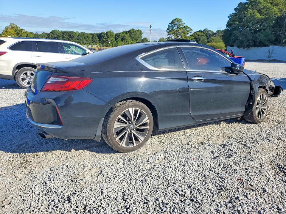 Aukcja sprzedaży 2017 Honda Accord, vin: 1HGCT1B8XHA008806, numer aukcji: 69746306