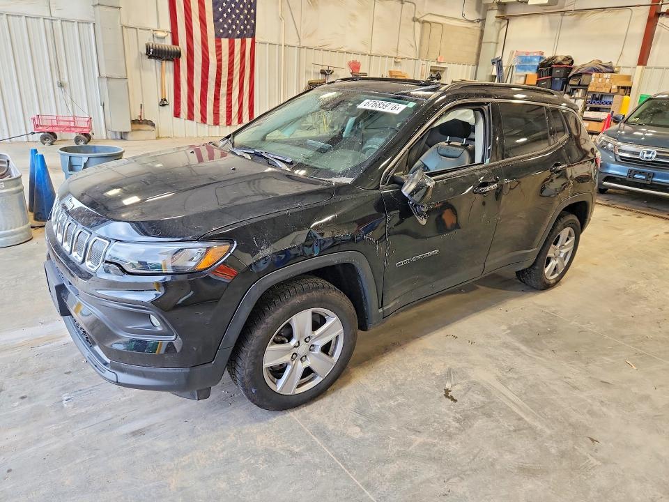 Продаж на аукціоні авто 2022 Jeep Compass, vin: 3C4NJDBB8NT217413, номер лоту: 67685916