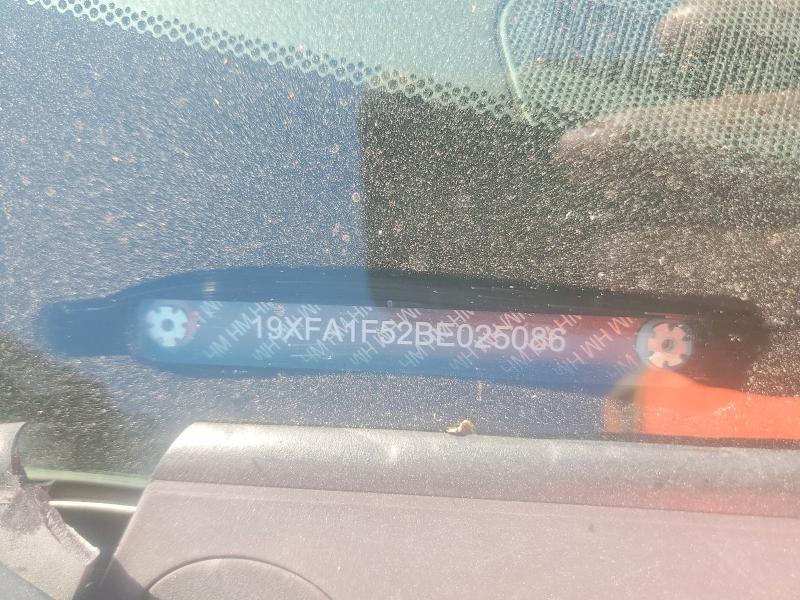 67712516 :رقم المزاد ، 19XFA1F52BE025086 vin ، 2011 Honda Civic مزاد بيع