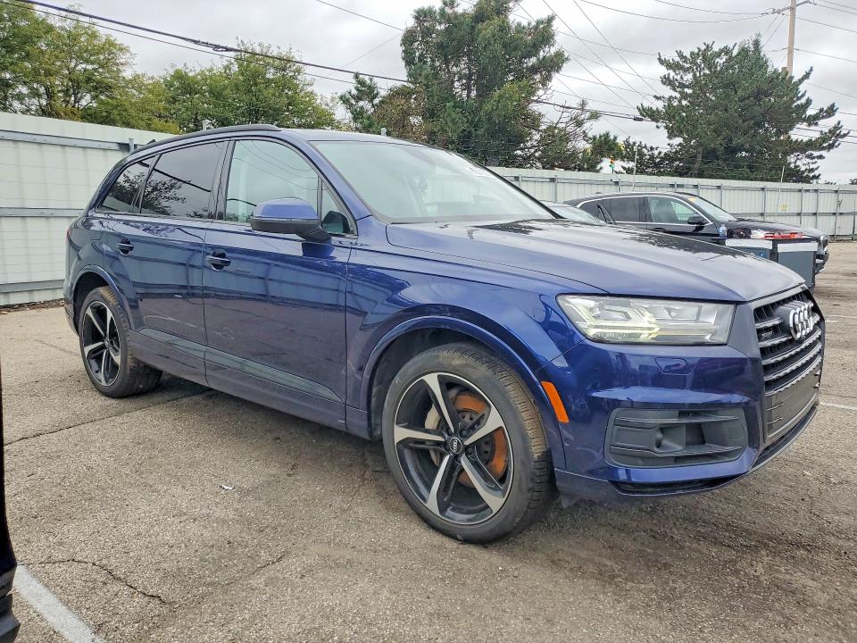 Продажа на аукционе авто 2019 Audi Q7, vin: WA1VAAF74KD026880, номер лота: 69591236